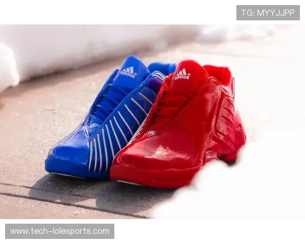 足球球星黑鞋的起源与发明者揭秘背后的历史故事