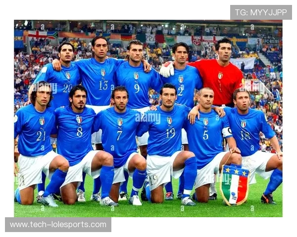 足球迷热爱之旅 全球球星精彩瞬间与激情赛场回顾视频合集